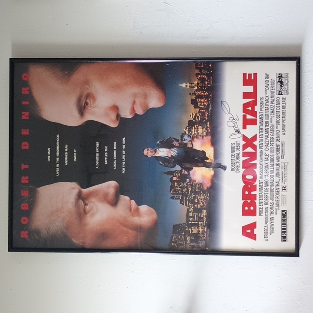 A Bronx Tale Chazz Palminteri - Autographed poster 27 x 40